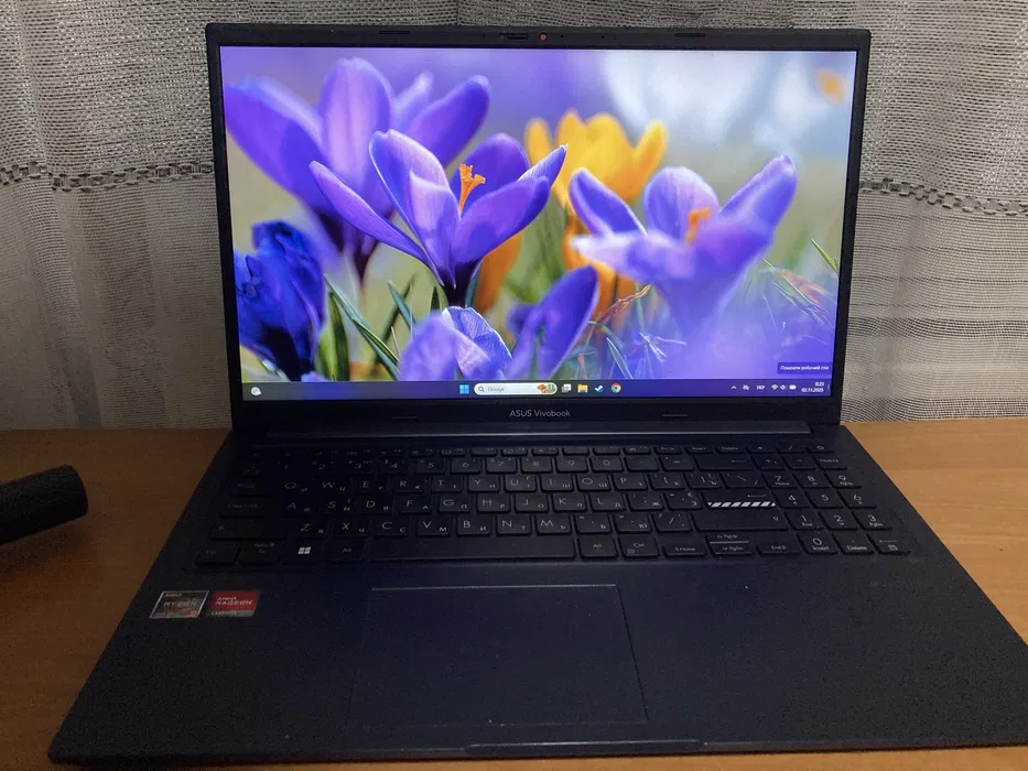 ASUS VivoBook 15